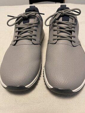 True Brand Mens Golf and Casual Shoe SZ 11M.  Light Grey NWOT only worn one time